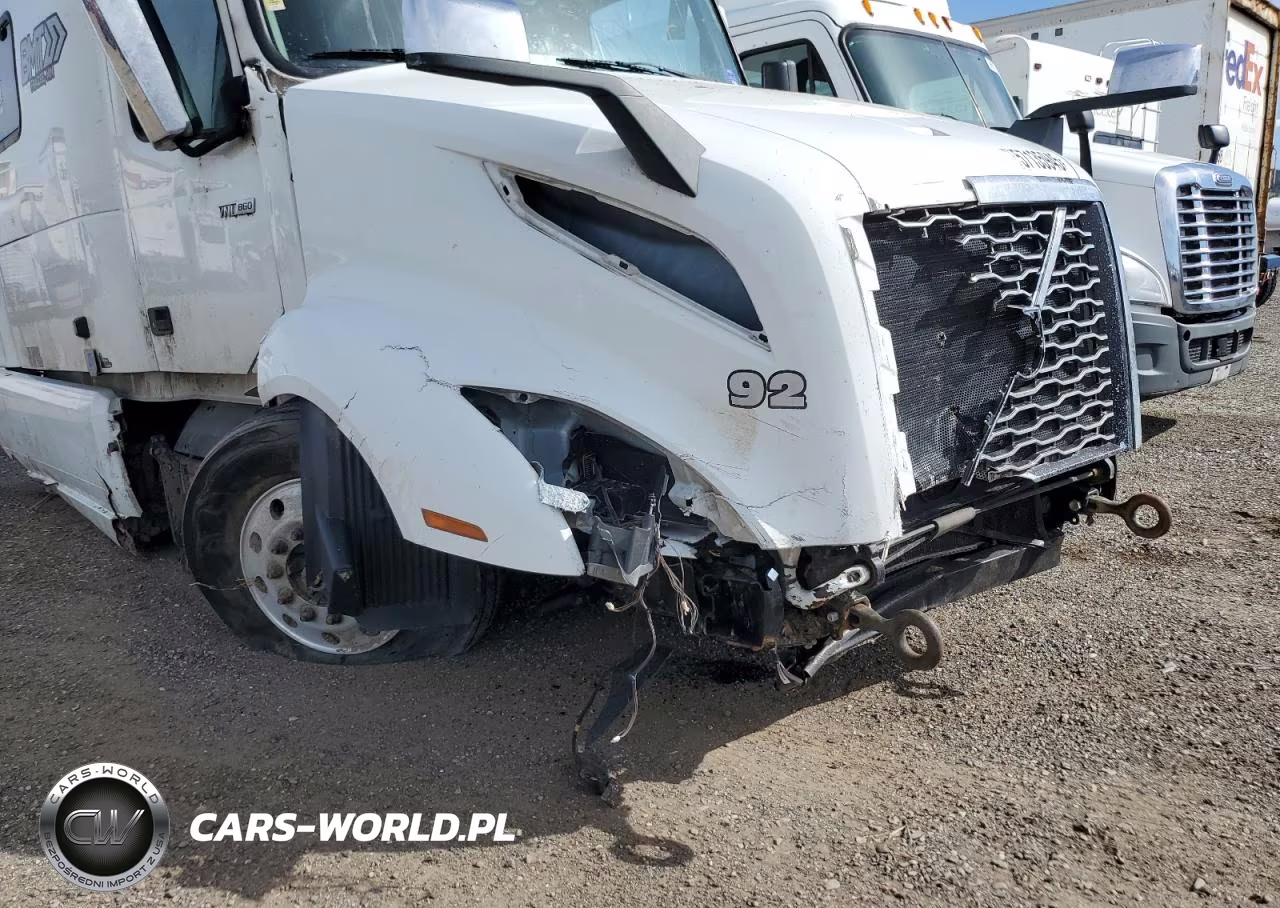 2020 Volv Vn Vnl VIN:4V4NC9EH7LN257426 - 9