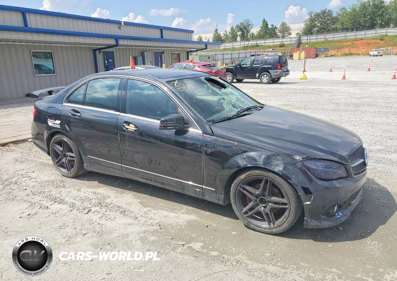 2010 Mercedes-Benz C 300 4Matic VIN:WDDGF8BBXAF467375 - 4