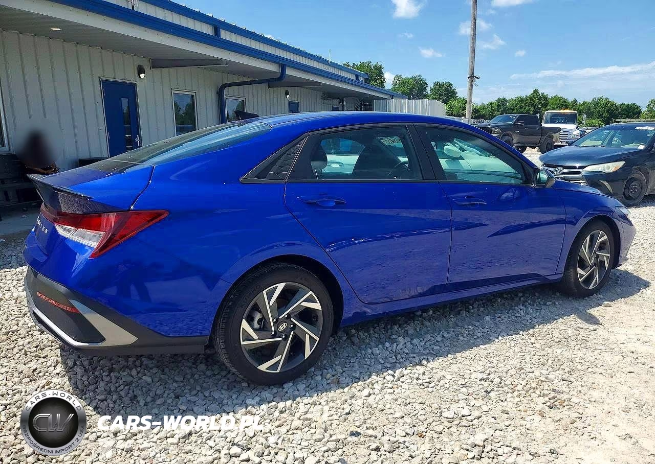 2025 Hyundai Elantra Sel Sport VIN:KMHLM4DG6SU080332 - 3