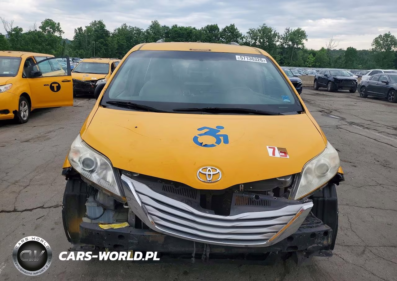 2016 Toyota Sienna Le VIN:5TDKK3DC4GS763462 - 5