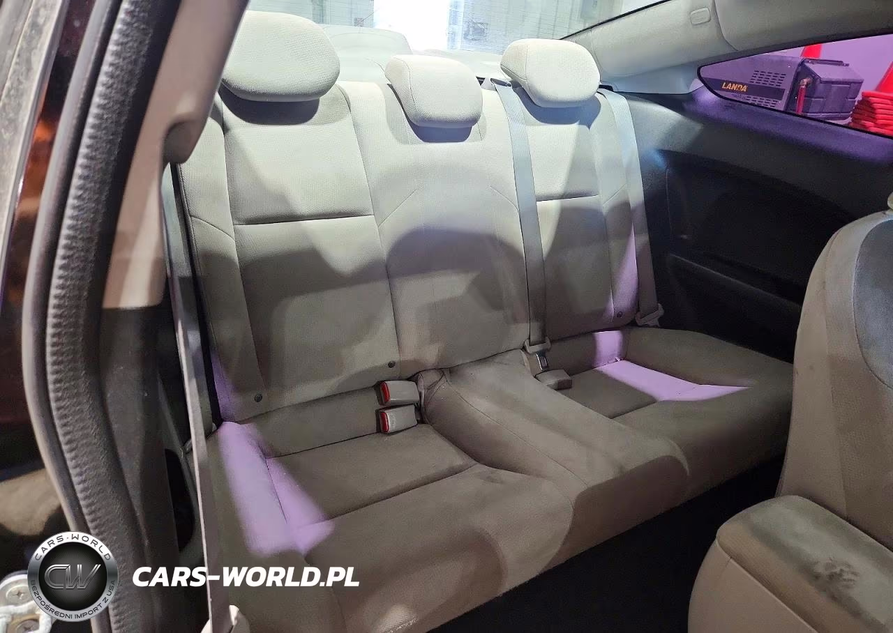 2012 Honda Civic Lx VIN:2HGFG3B56CH553074 - 10
