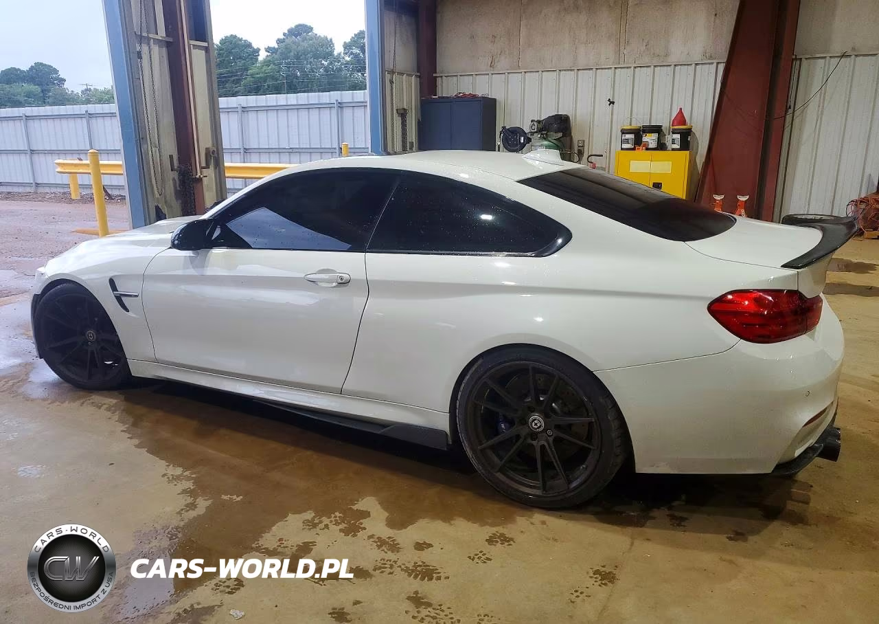 2015 BMW M4 VIN:WBS3R9C59FK333169 - 2