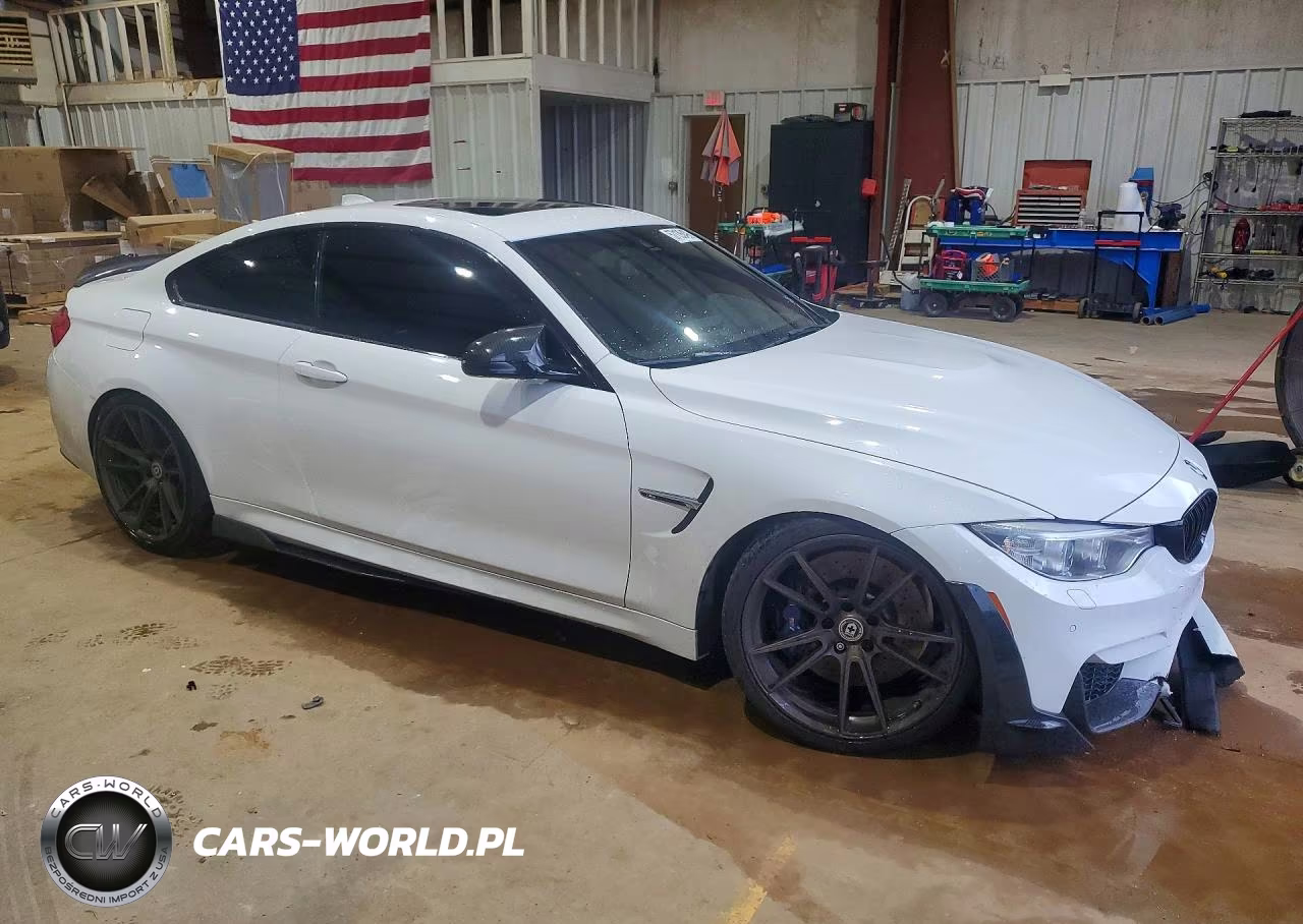 2015 BMW M4 VIN:WBS3R9C59FK333169 - 4