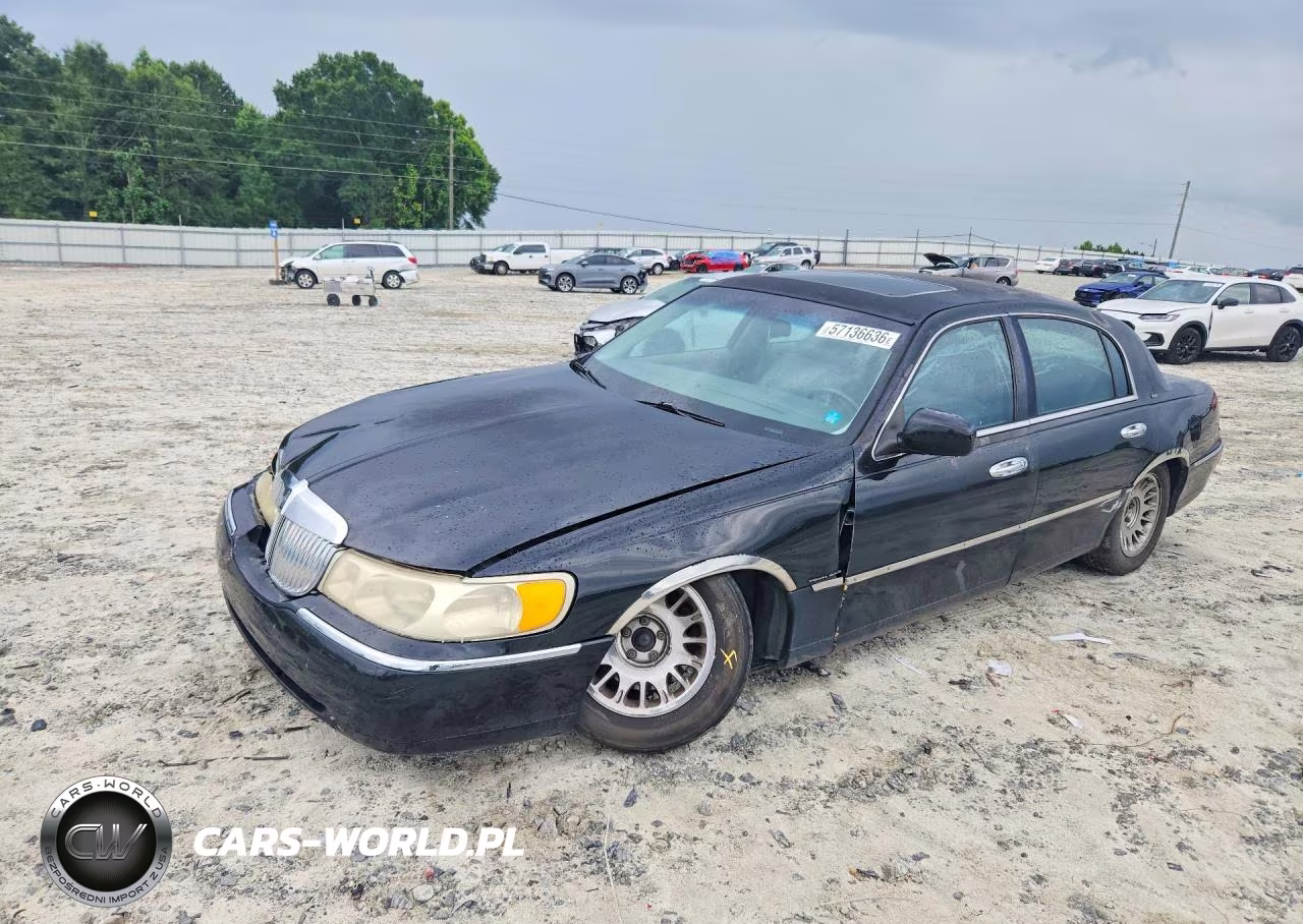1999 Lincoln Town Car Cartier