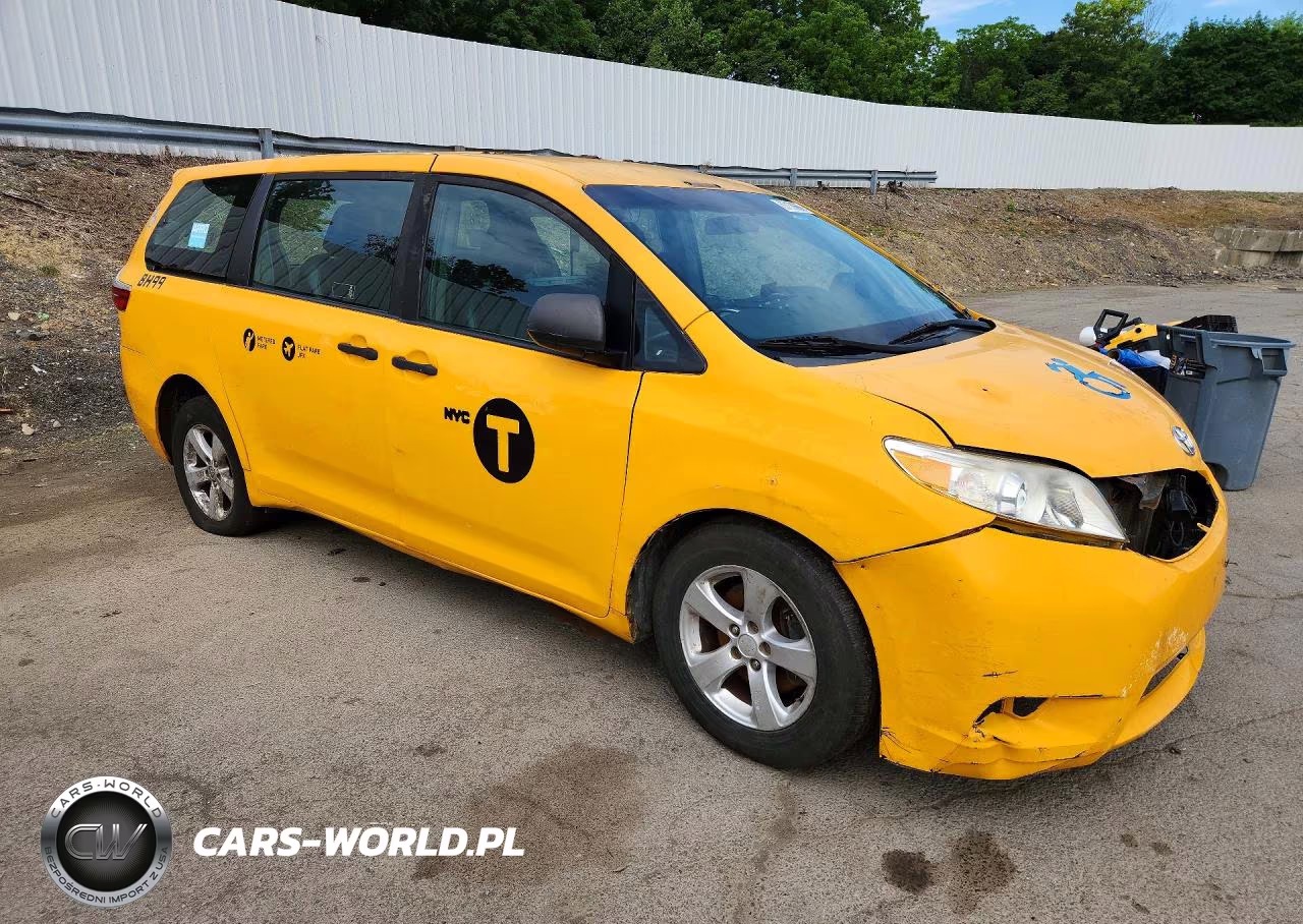 2017 Toyota Sienna VIN:5TDZZ3DC1HS859903 - 4