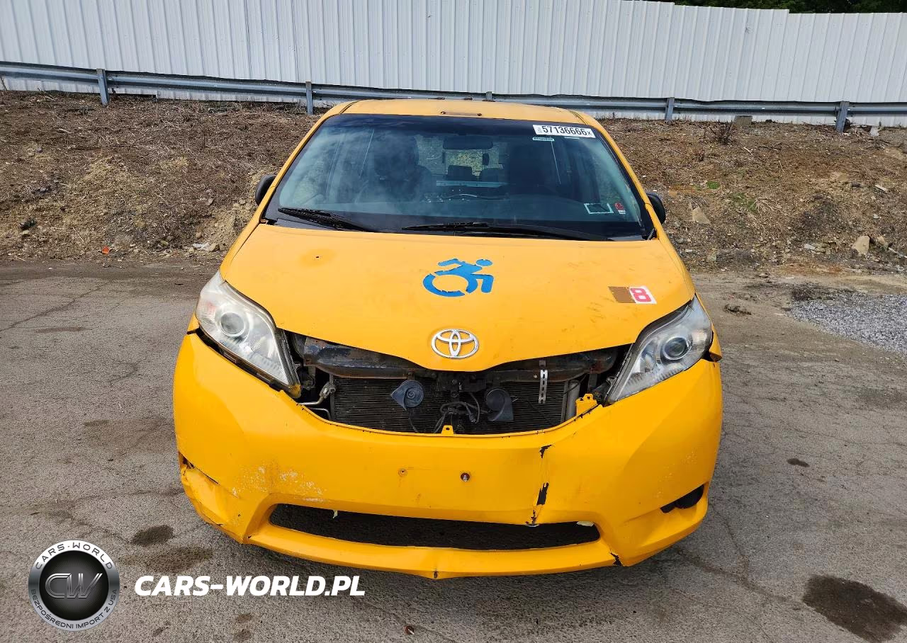 2017 Toyota Sienna VIN:5TDZZ3DC1HS859903 - 5