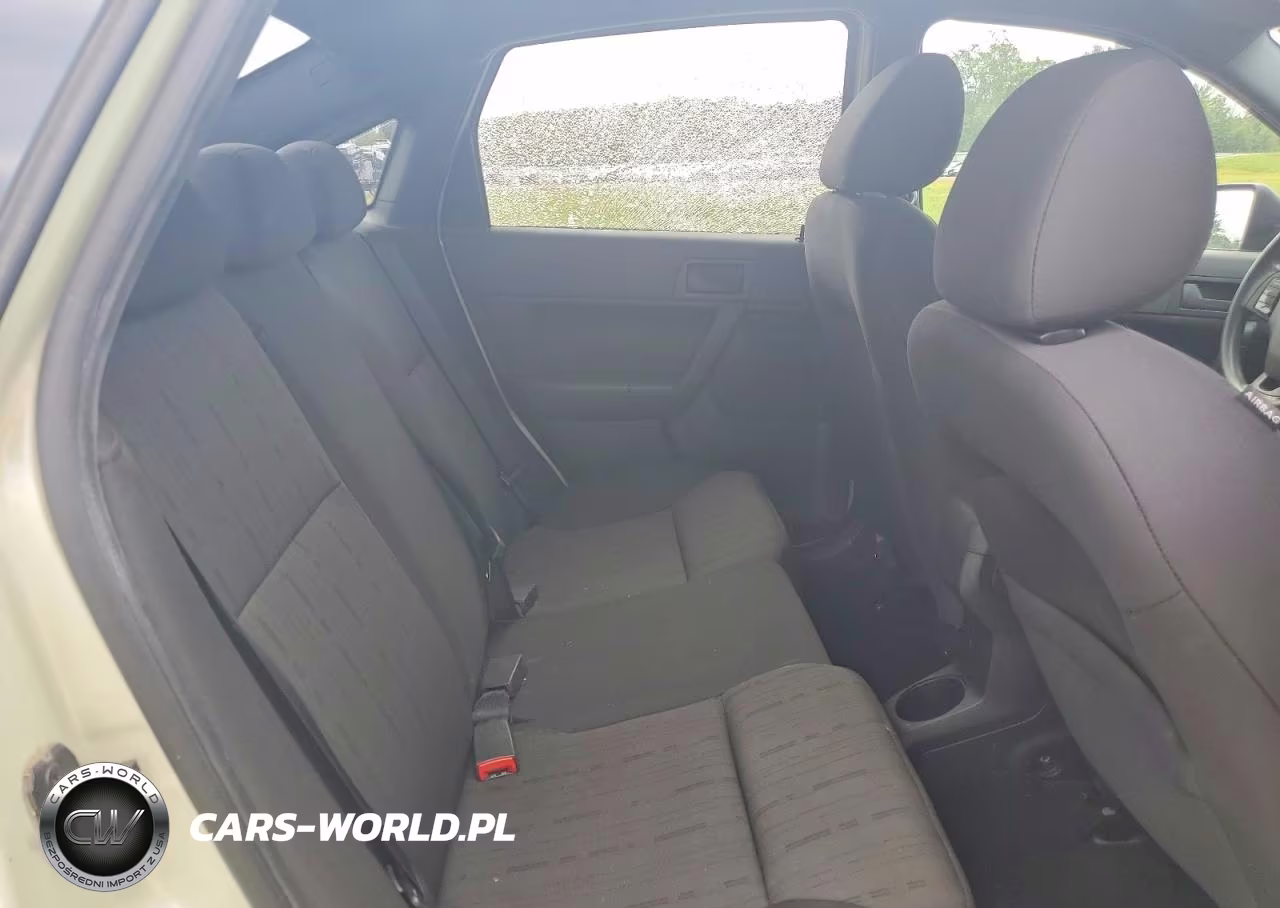 2011 Ford Focus Se VIN:1FAHP3FN9BW176490 - 10