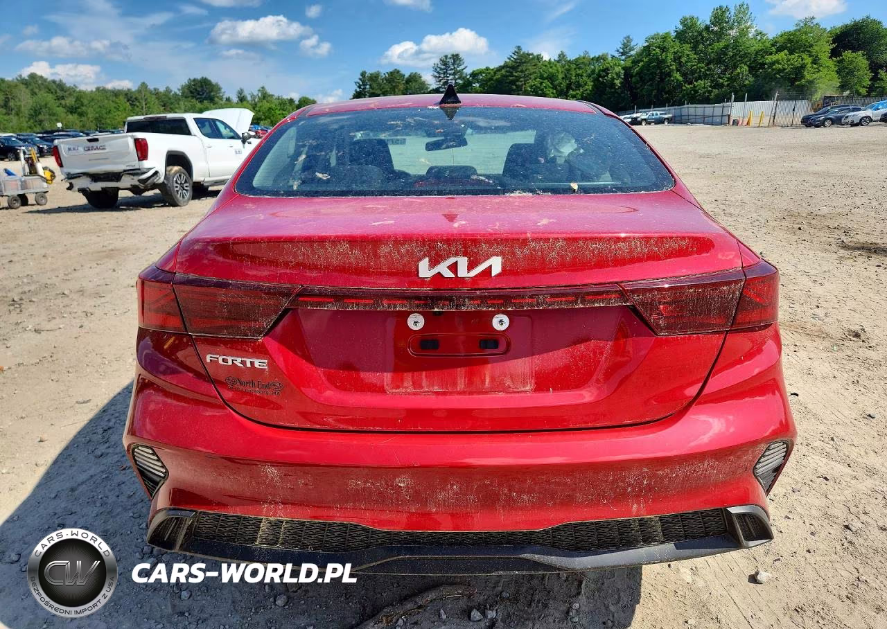 2023 Kia Forte Lxs VIN:3KPF24AD1PE569082 - 6