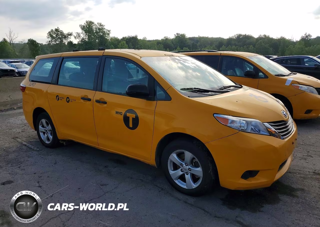 2016 Toyota Sienna L 7-Passenger VIN:5TDZK3DC2GS718146 - 4
