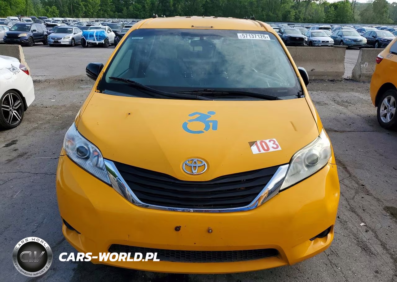 2016 Toyota Sienna L 7-Passenger VIN:5TDZK3DC2GS718146 - 5