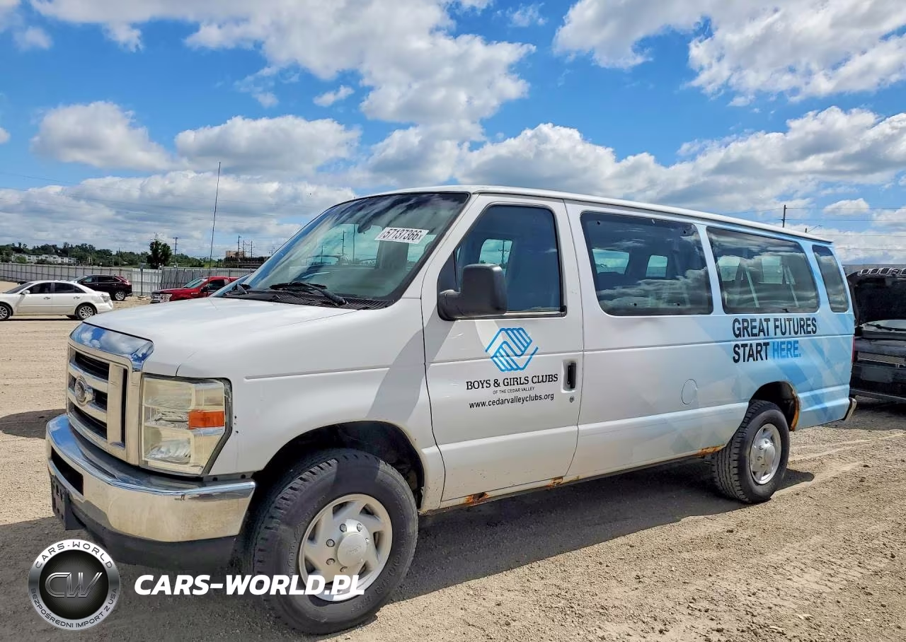 2009 Ford Econoline E350 Super Duty Wagon