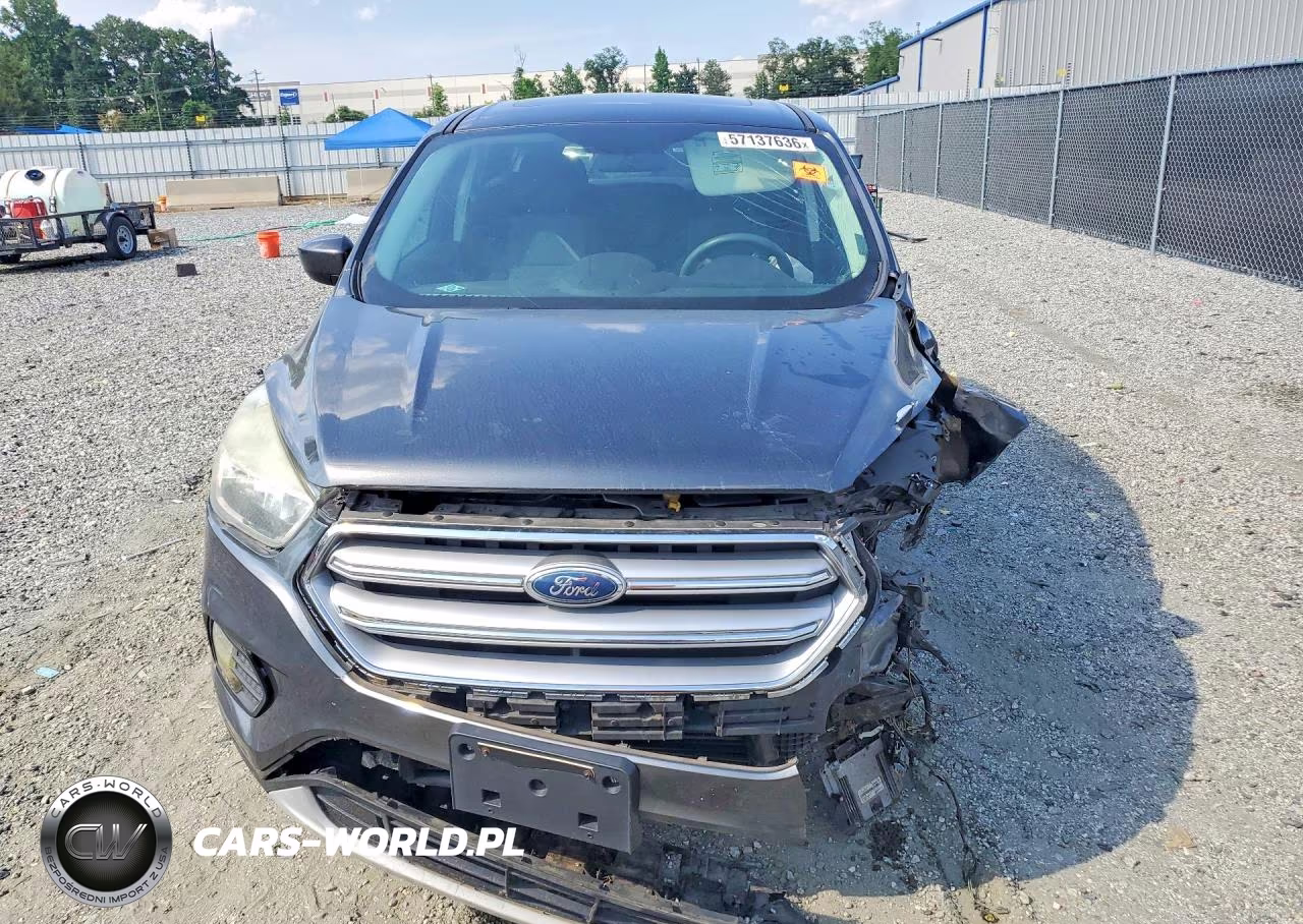 2017 Ford Escape Se VIN:1FMCU9G98HUD44802 - 5