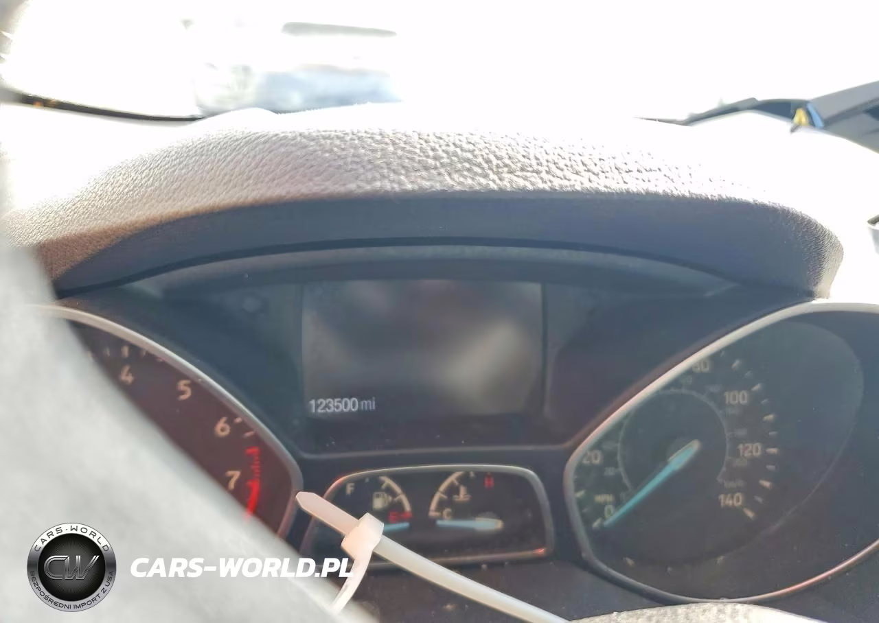 2017 Ford Escape Se VIN:1FMCU9G98HUD44802 - 9