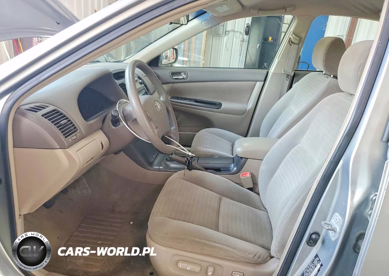 2005 Toyota Camry Le VIN:4T1BE30K15U556701 - 7