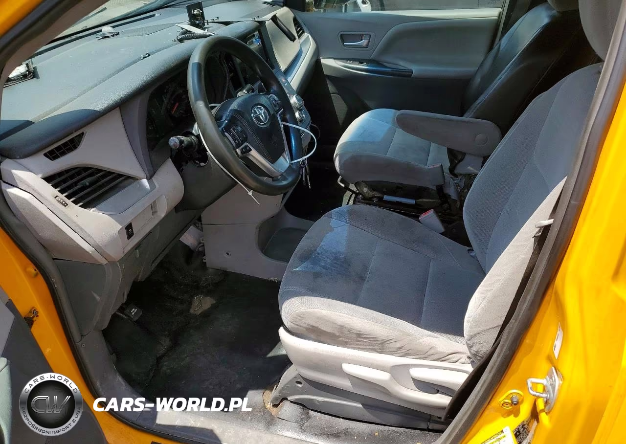2016 Toyota Sienna Le VIN:5TDZZ3DC5HS841176 - 7