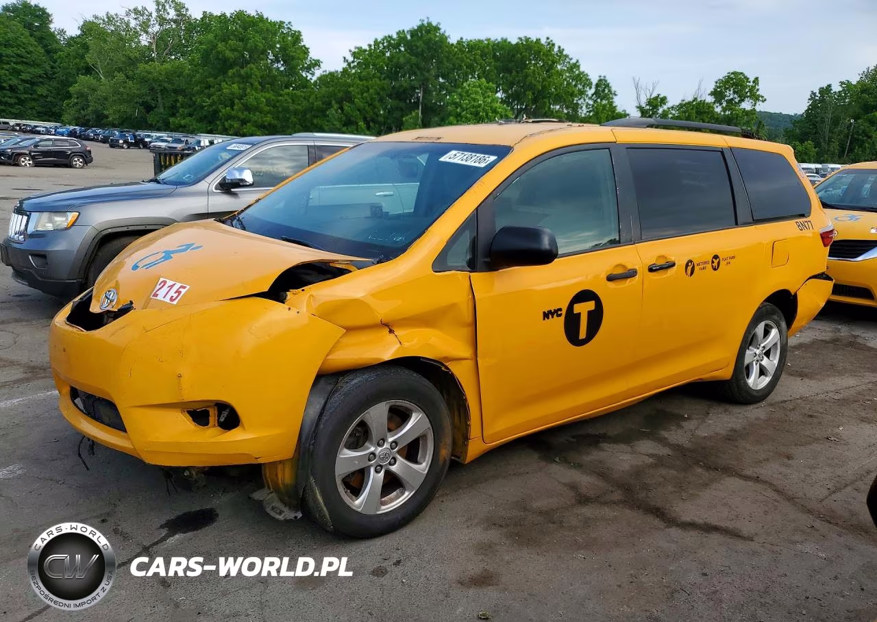 2017 Toyota Sienna Le