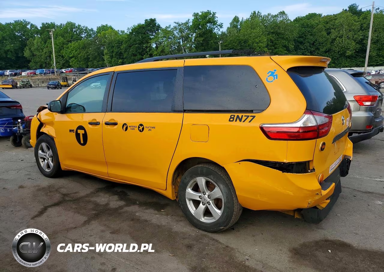 2017 Toyota Sienna Le VIN:5TDKZ3DCXHS877415 - 2