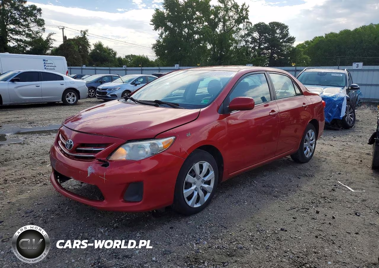 2013 Toyota Corolla Le – zdjęcie 1 z 12