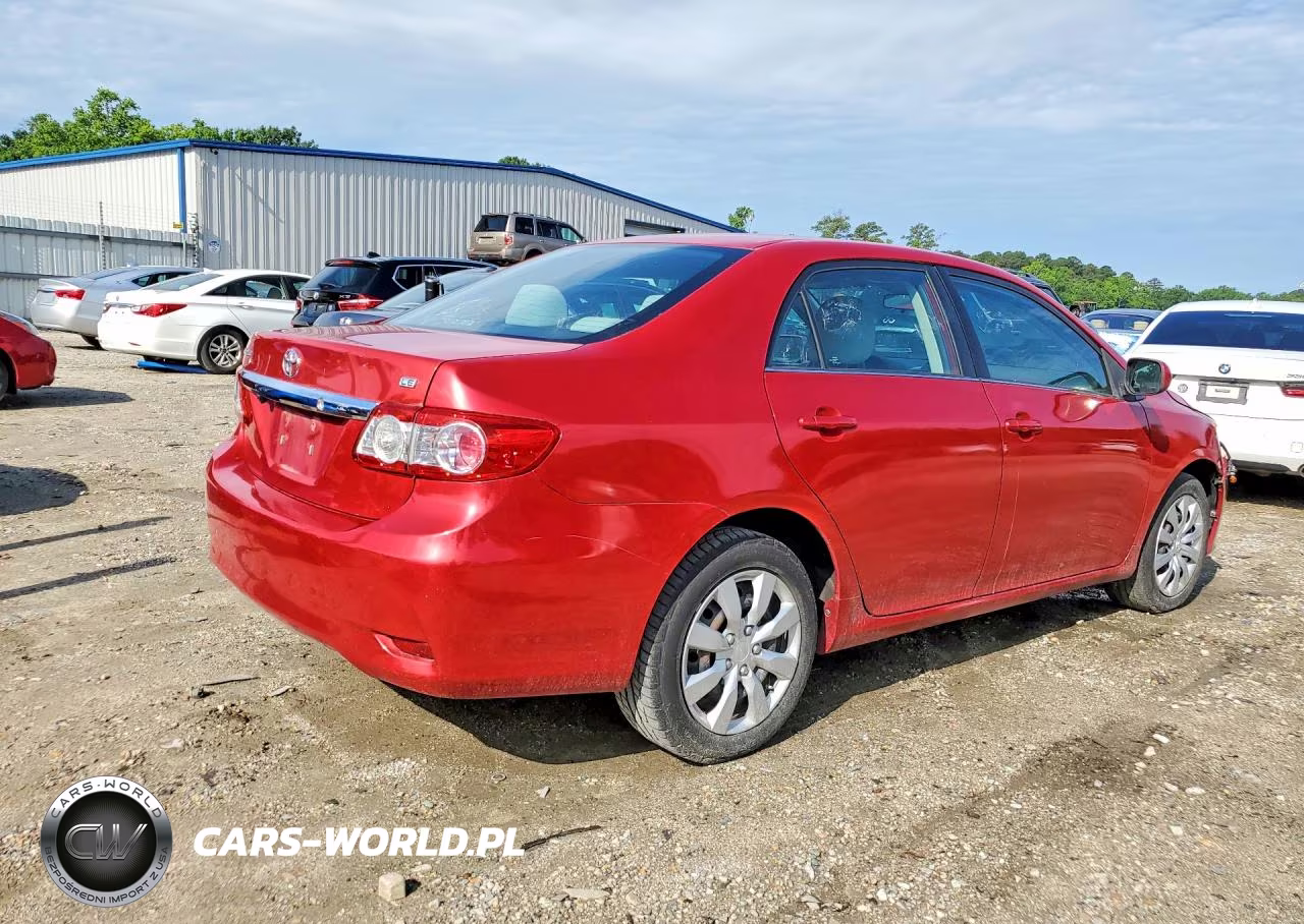2013 Toyota Corolla Le VIN:2T1BU4EE3DC961986 - 3