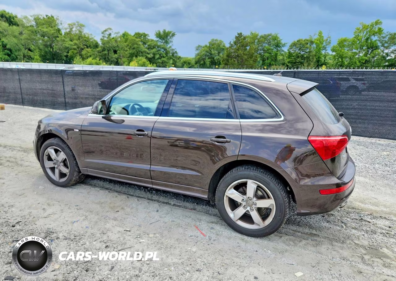 2011 Audi Q5 Premium Plus VIN:WA1DKAFP4BA004551 - 2