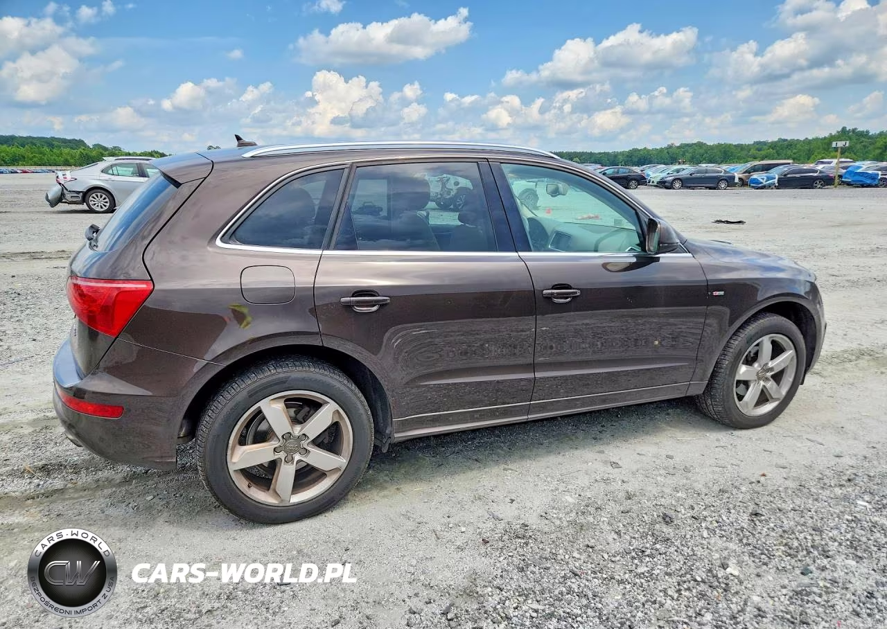 2011 Audi Q5 Premium Plus VIN:WA1DKAFP4BA004551 - 3