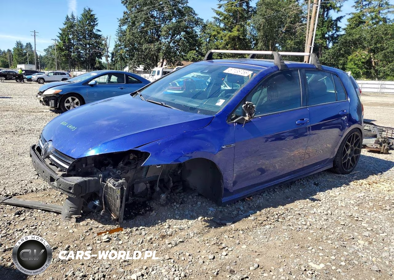 2016 Volkswagen Golf R – zdjęcie 1 z 13