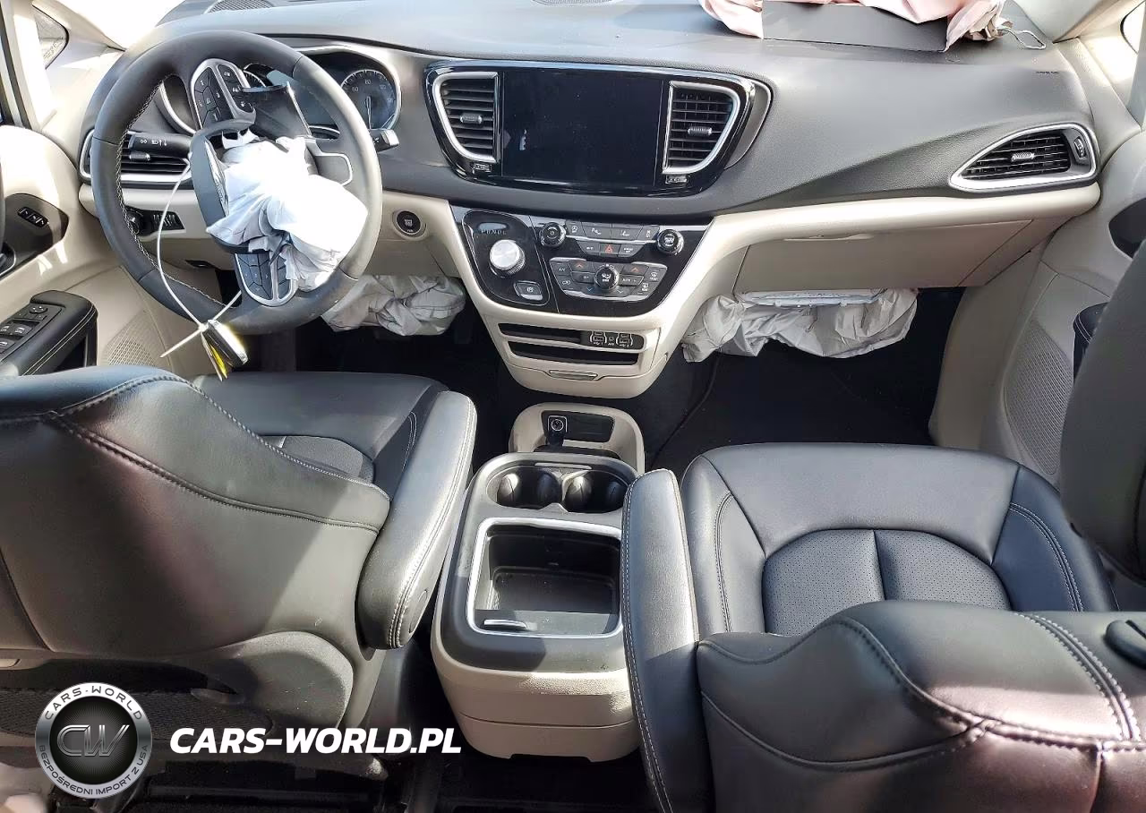 2024 Chrysler Pacifica Touring L VIN:2C4RC1BG6RR186726 - 8