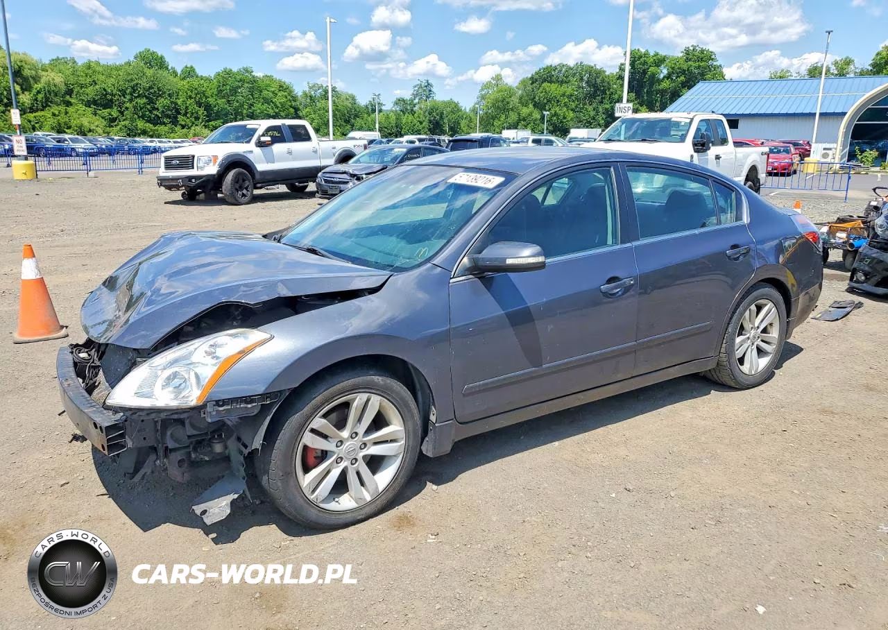 2012 Nissan Altima Sr – zdjęcie 1 z 13