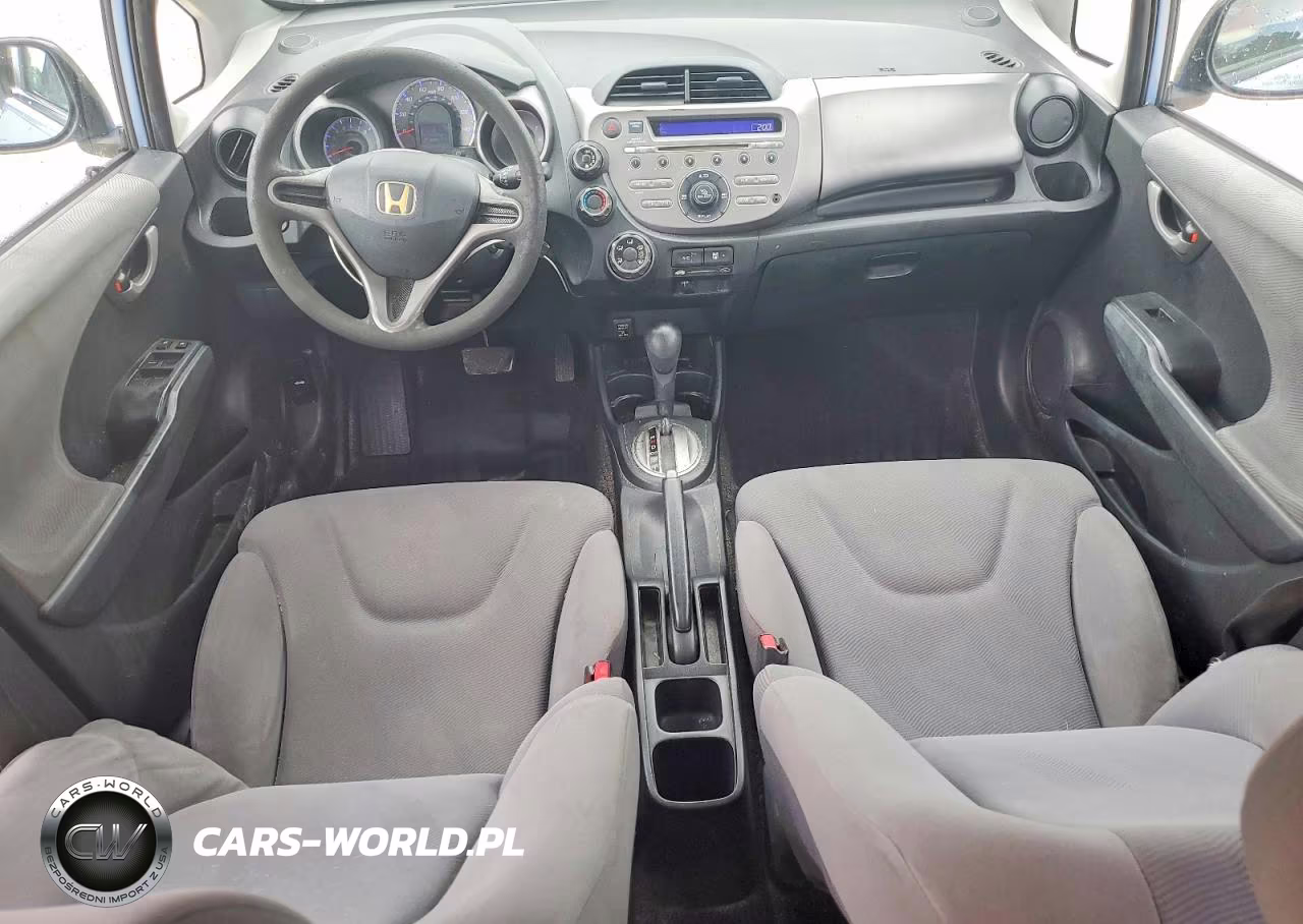 2010 Honda Fit VIN:JHMGE8H23AC033433 - 8