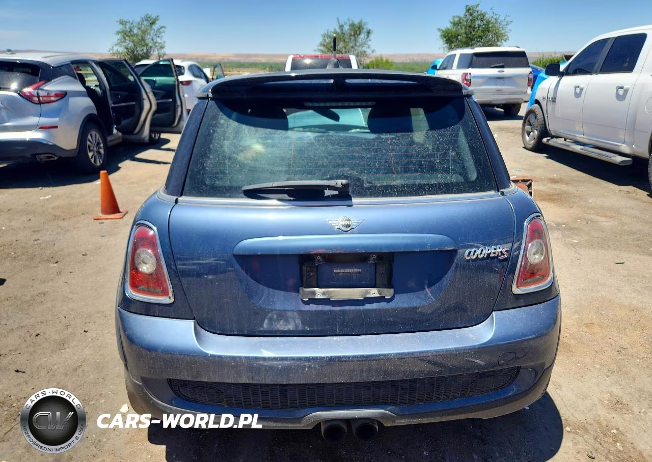 2010 Mini Cooper S VIN:WMWMF7C55ATZ73372 - 6