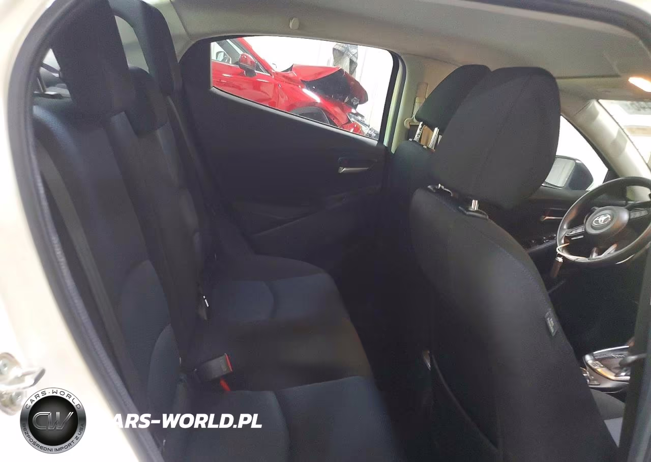 2019 Toyota Yaris Le VIN:3MYDLBYV1KY524353 - 10
