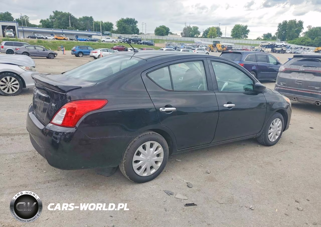 2018 Nissan Versa Sv VIN:3N1CN7AP1JL823658 - 3