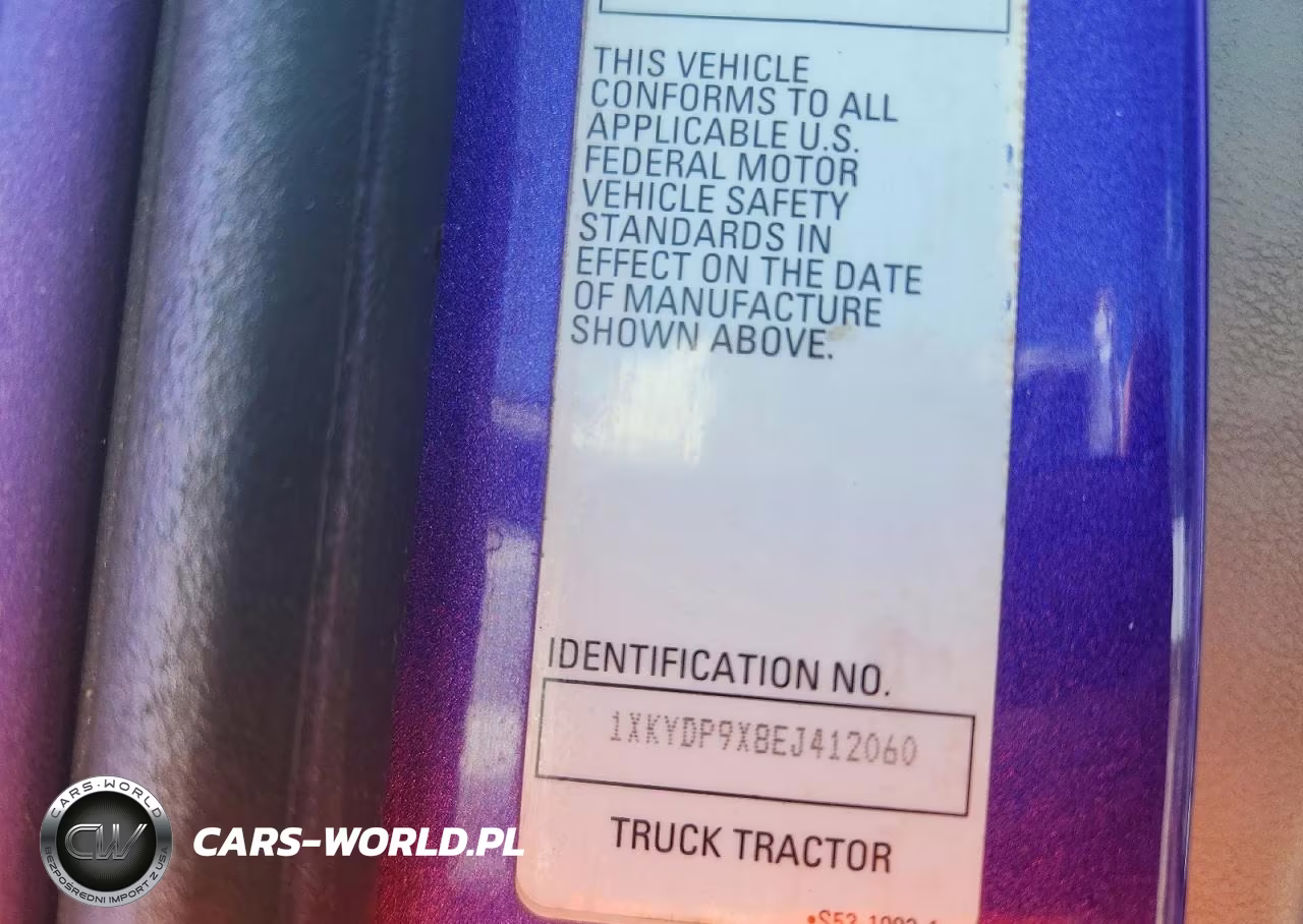2014 Kenworth T680 Semi Truck VIN:1XKYDP9X8EJ412060 - 10