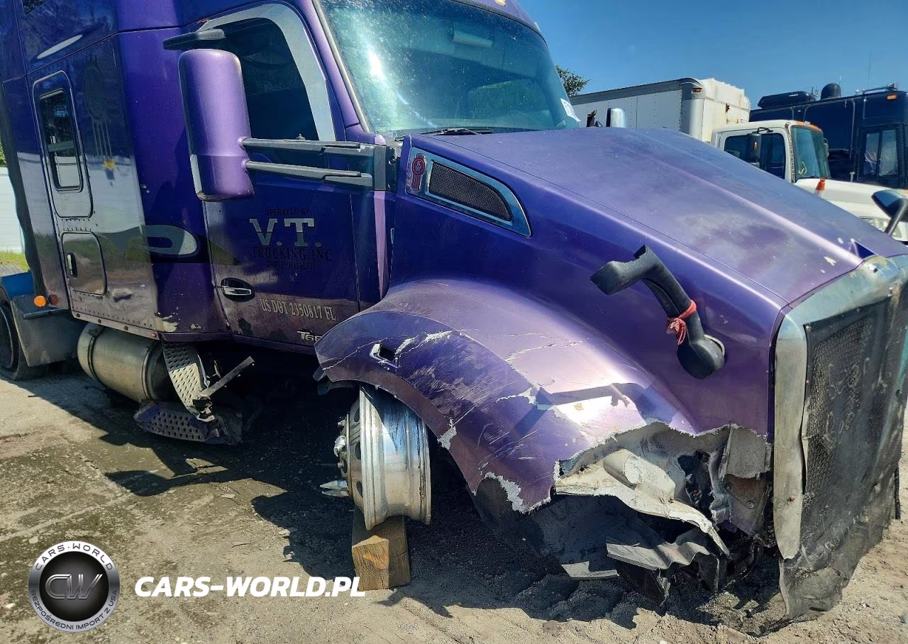 2014 Kenworth T680 Semi Truck VIN:1XKYDP9X8EJ412060 - 9