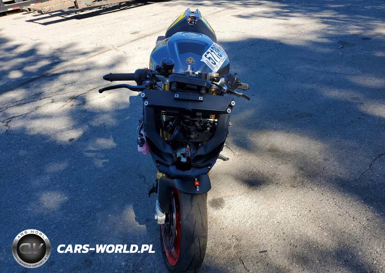 2026 Aprilia Rsv4 1100 VIN:ZD4XPUA02TS000143 - 2
