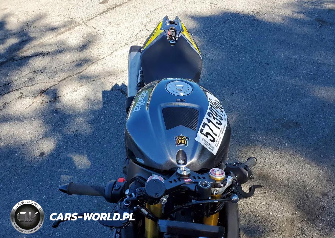 2026 Aprilia Rsv4 1100 VIN:ZD4XPUA02TS000143 - 5