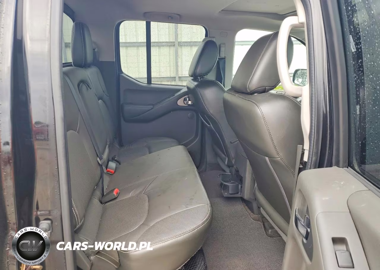 2015 Nissan Frontier Pro-4X VIN:1N6AD0EV7FN718800 - 10