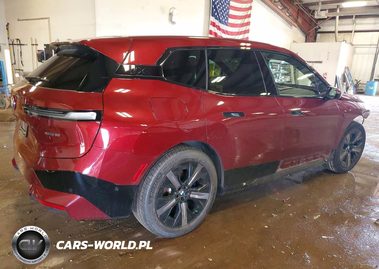 2024 BMW Ix xDrive50 VIN:WB523CF03RCP37192 - 3
