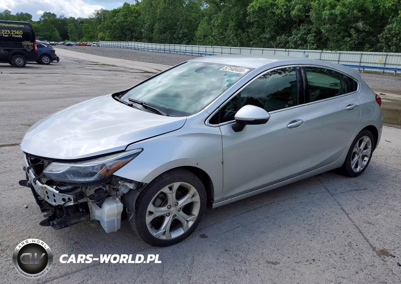 2018 Chevrolet Cruze Premier – zdjęcie 1 z 12