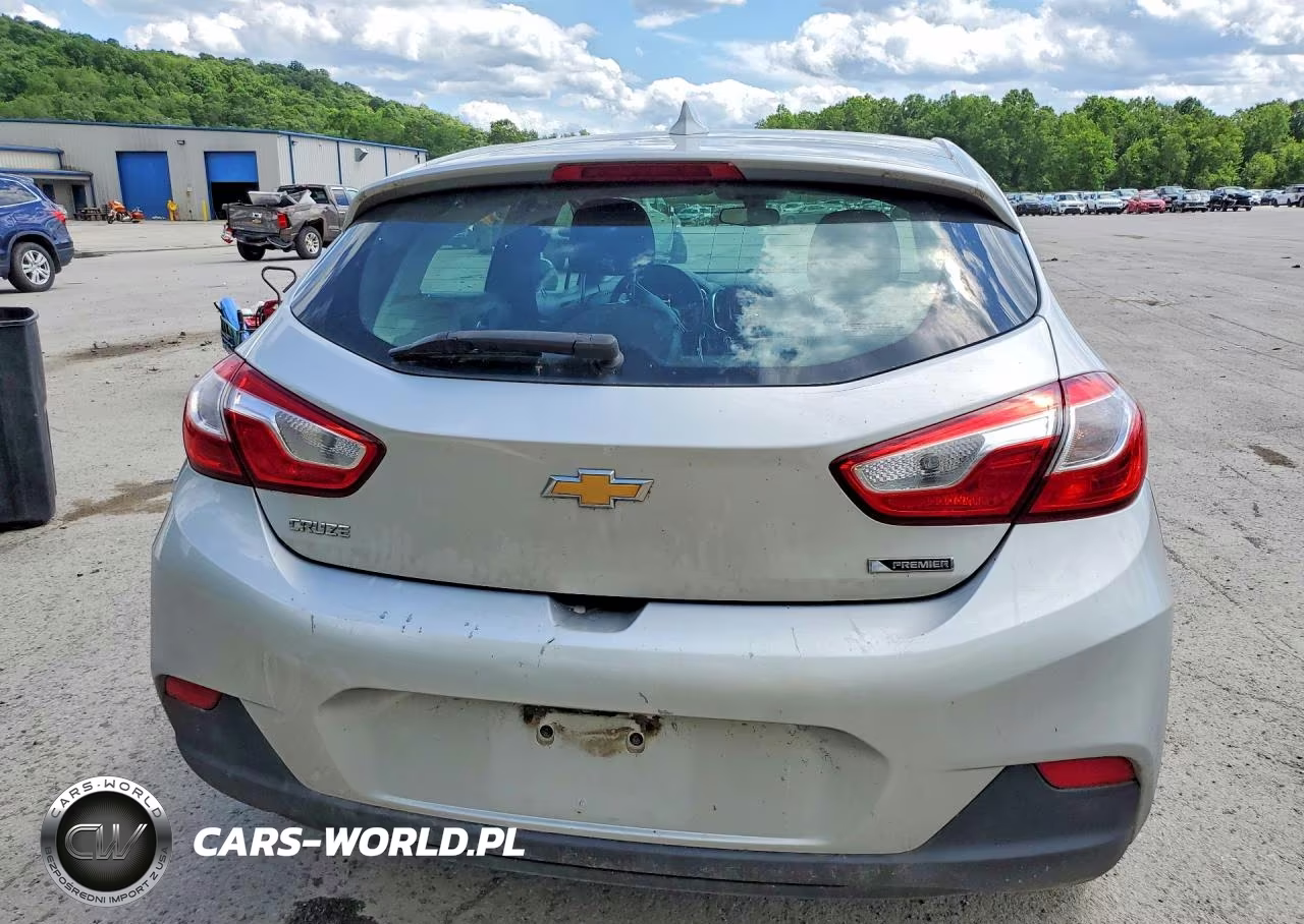2018 Chevrolet Cruze Premier VIN:3G1BF6SM0JS628458 - 6