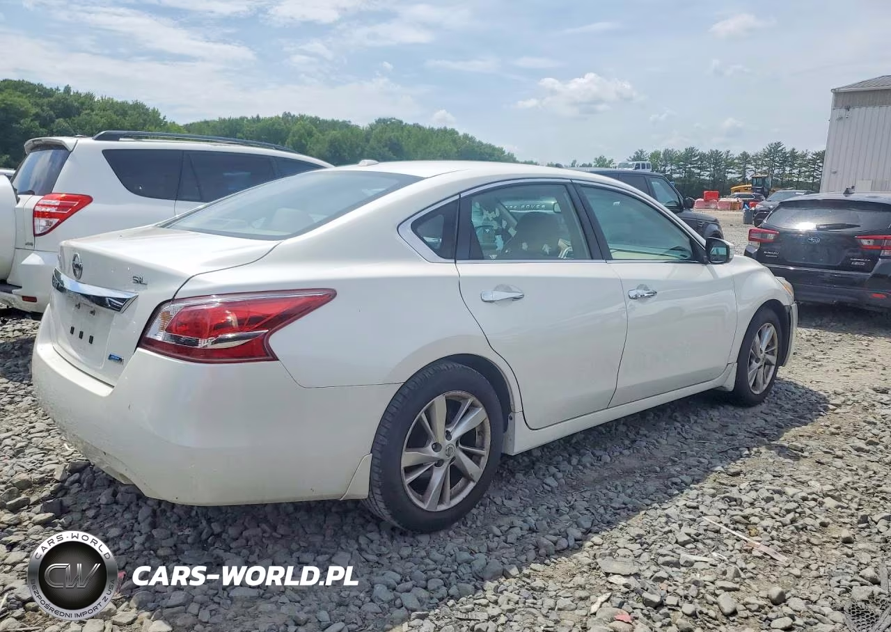 2013 Nissan Altima 2.5 VIN:1N4AL3AP5DN577677 - 3