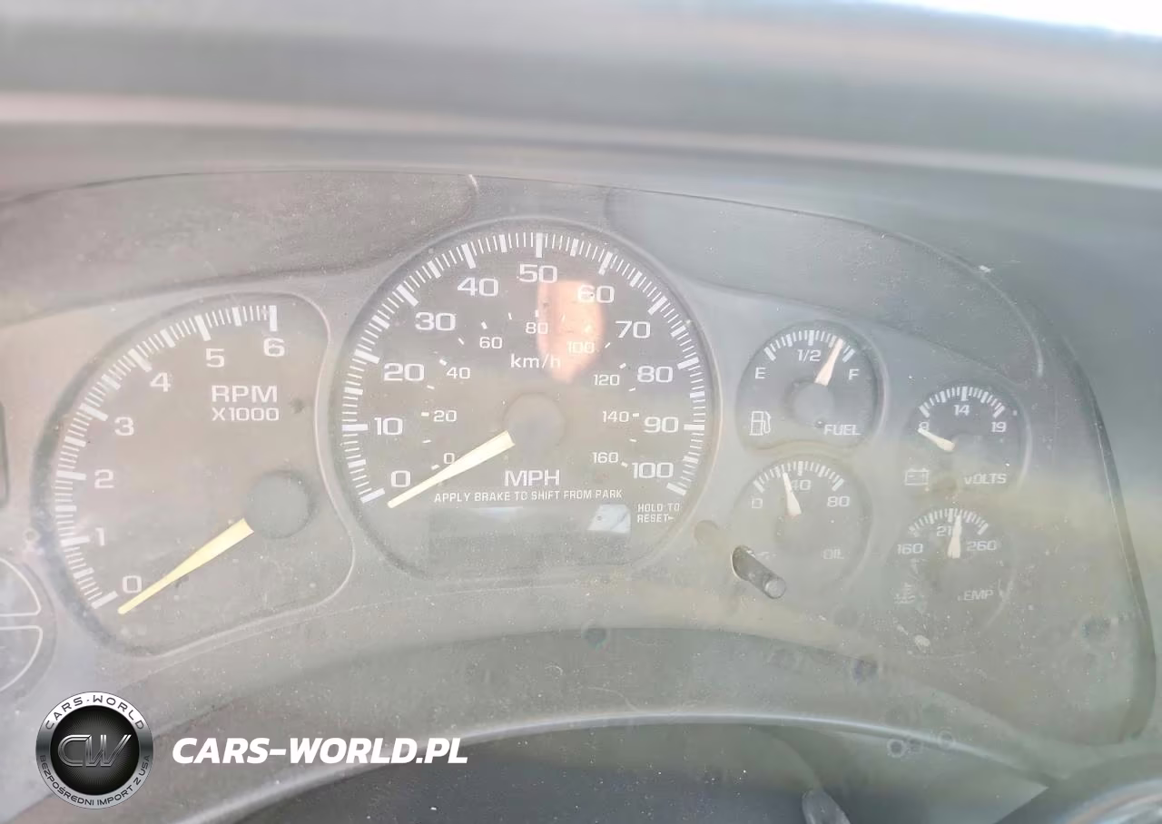 2000 Chevrolet Silverado C1500 VIN:1GCEC14W9YE173399 - 9