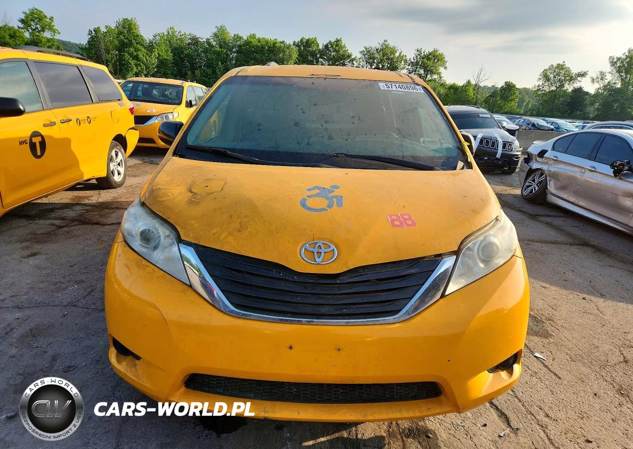 2017 Toyota Sienna Le Mobility VIN:5TDKZ3DC4HS876051 - 5