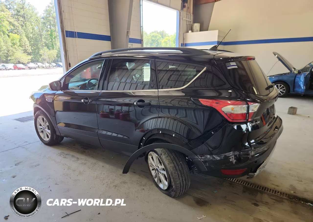 2018 Ford Escape Sel VIN:1FMCU9HD8JUC31120 - 2