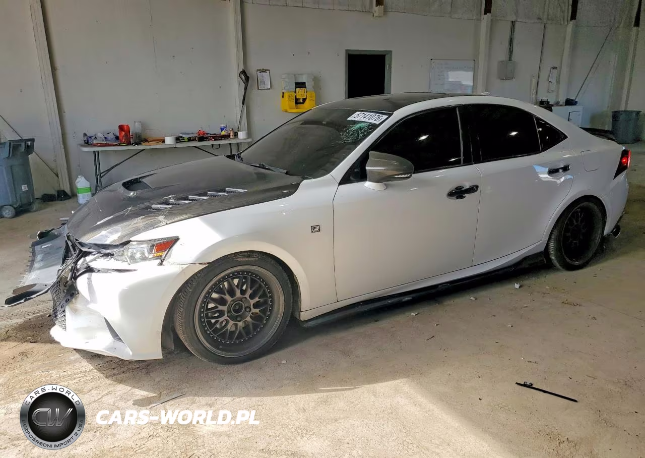 2015 Lexus Is 250 – zdjęcie 1 z 12