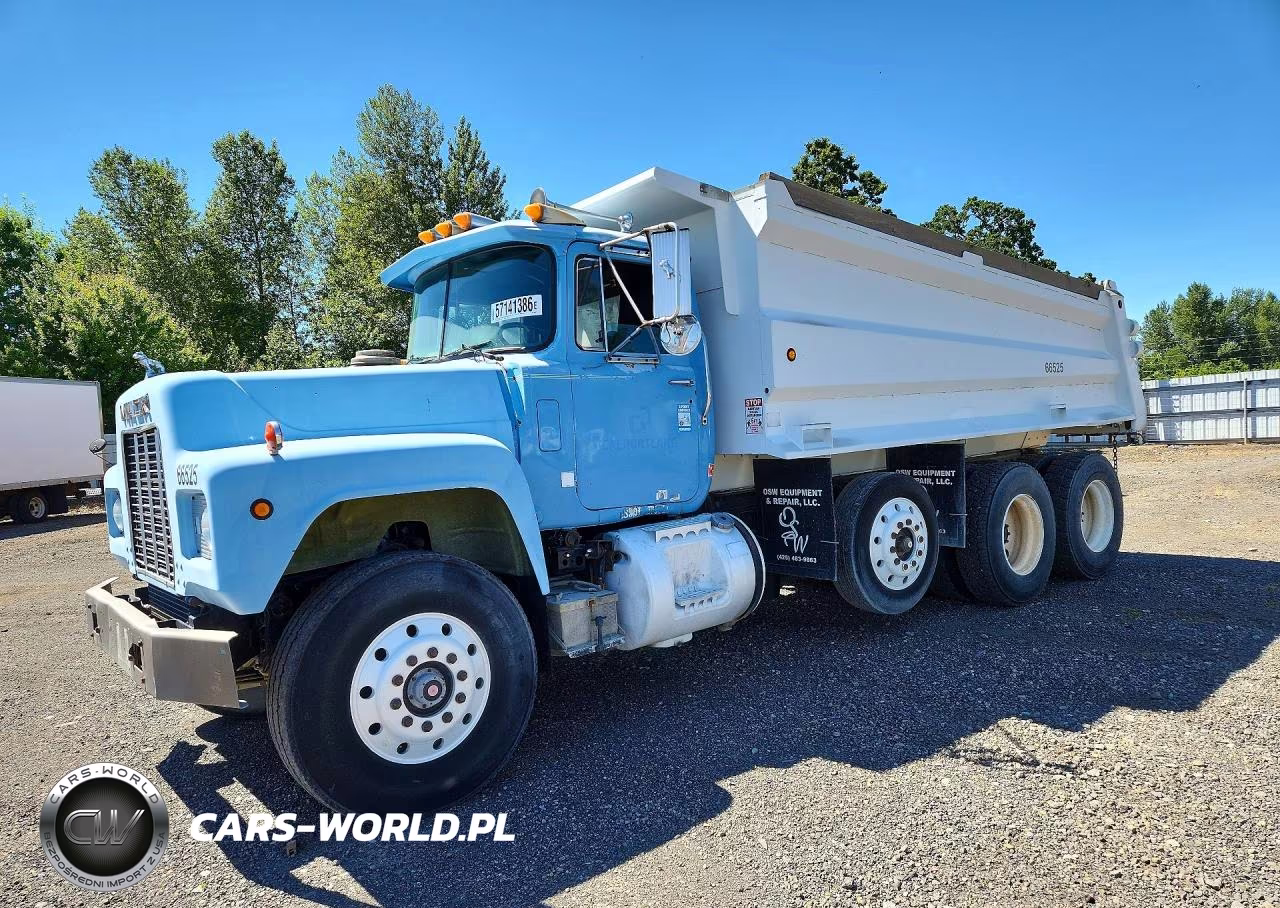1990 Mack Rb688S Dump Truck – zdjęcie 1 z 13