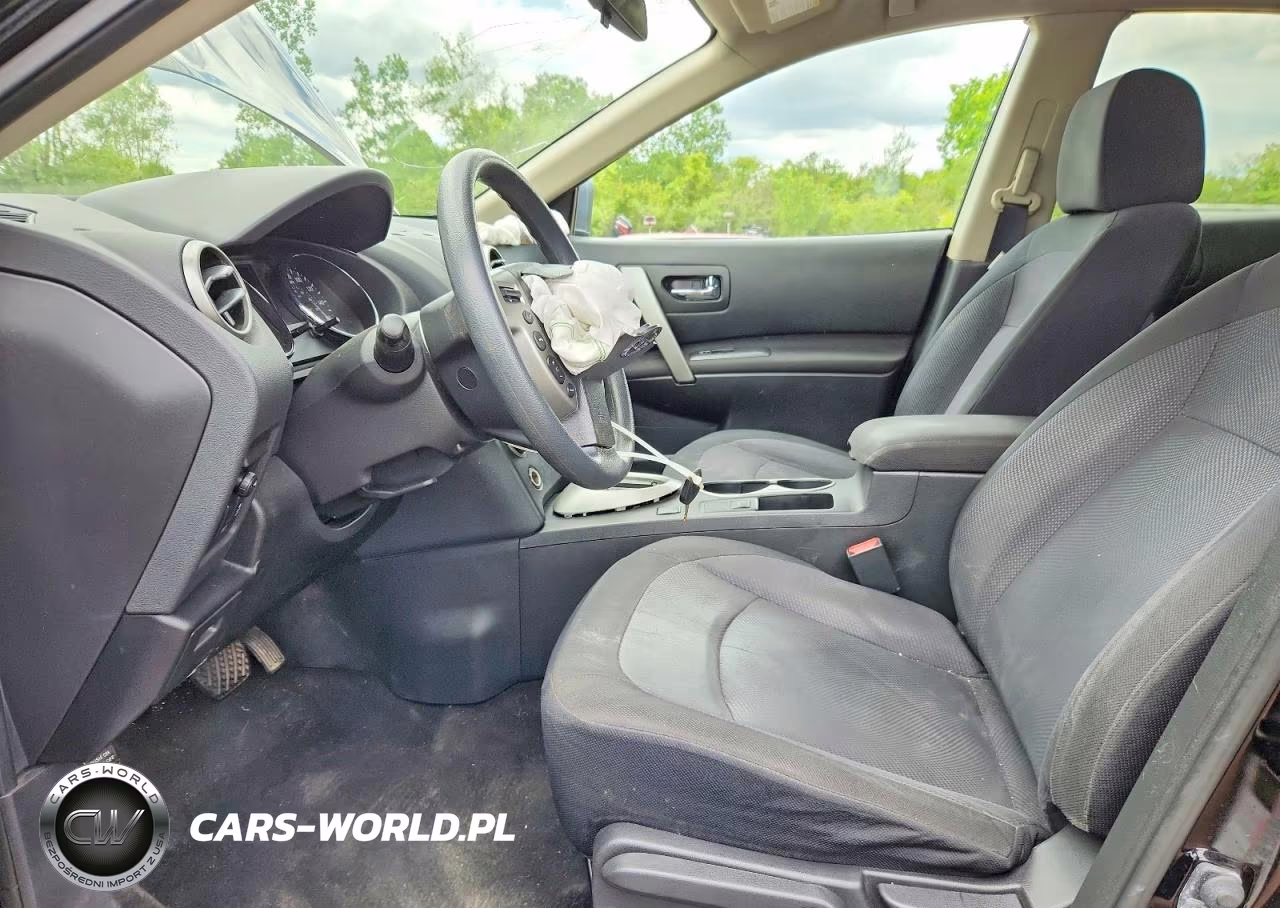 2015 Nissan Rogue Select S VIN:JN8AS5MV0FW756892 - 7