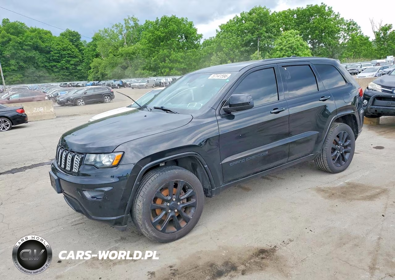 2020 Jeep Grand Cherokee Laredo – zdjęcie 1 z 13
