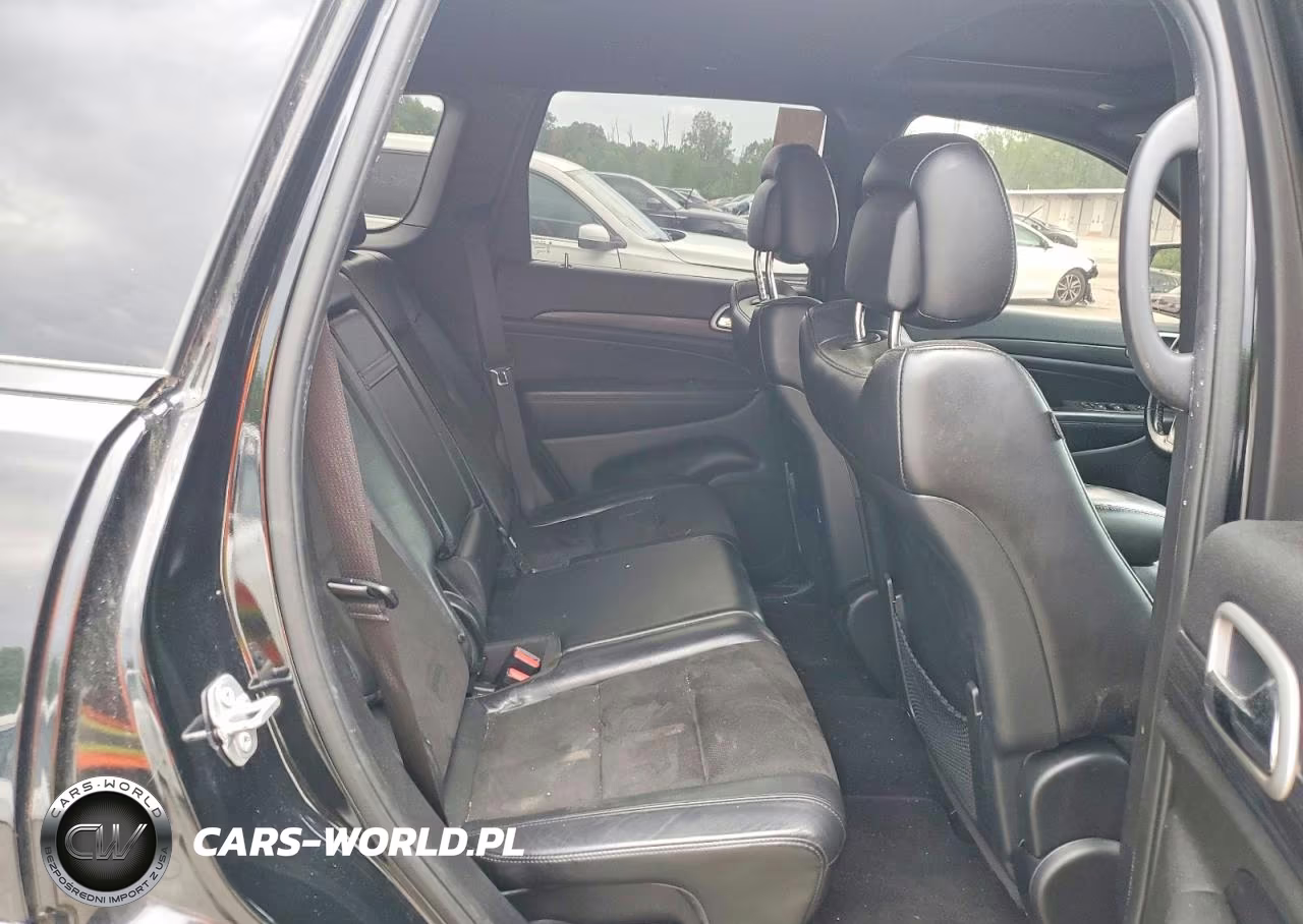 2020 Jeep Grand Cherokee Laredo VIN:1C4RJFAG3LC238222 - 11