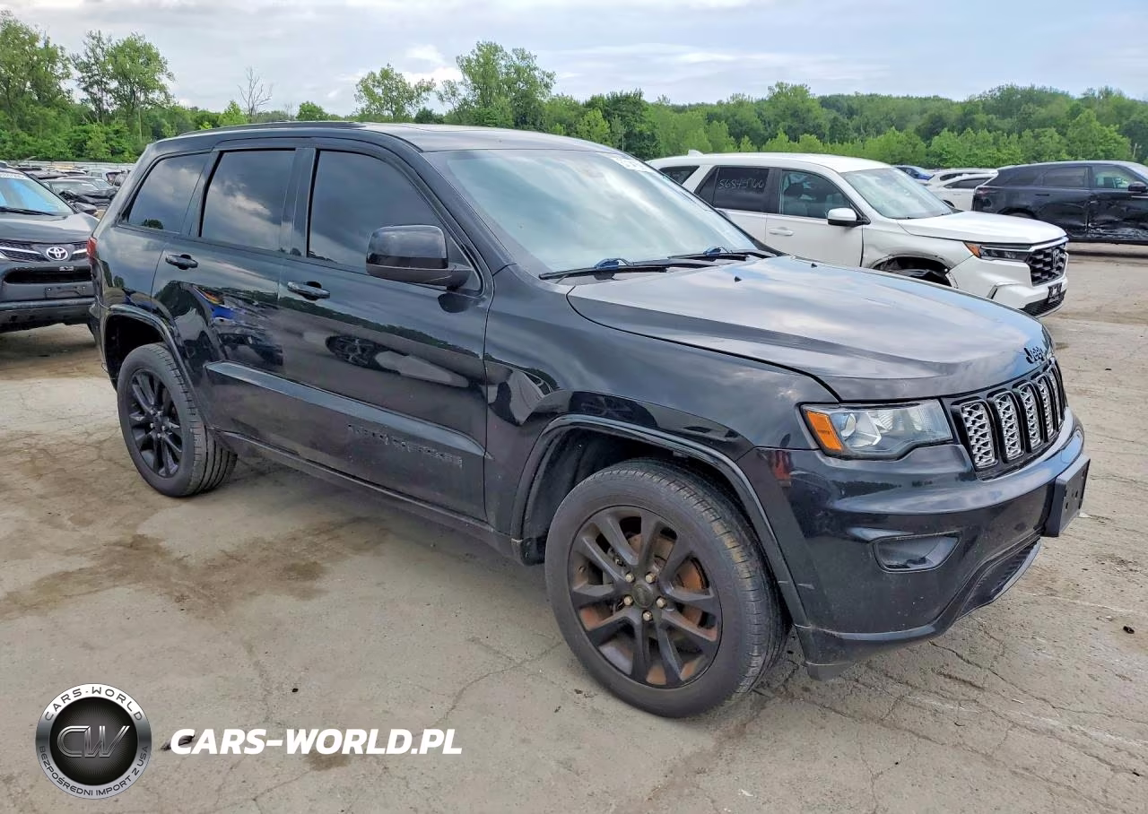 2020 Jeep Grand Cherokee Laredo VIN:1C4RJFAG3LC238222 - 4